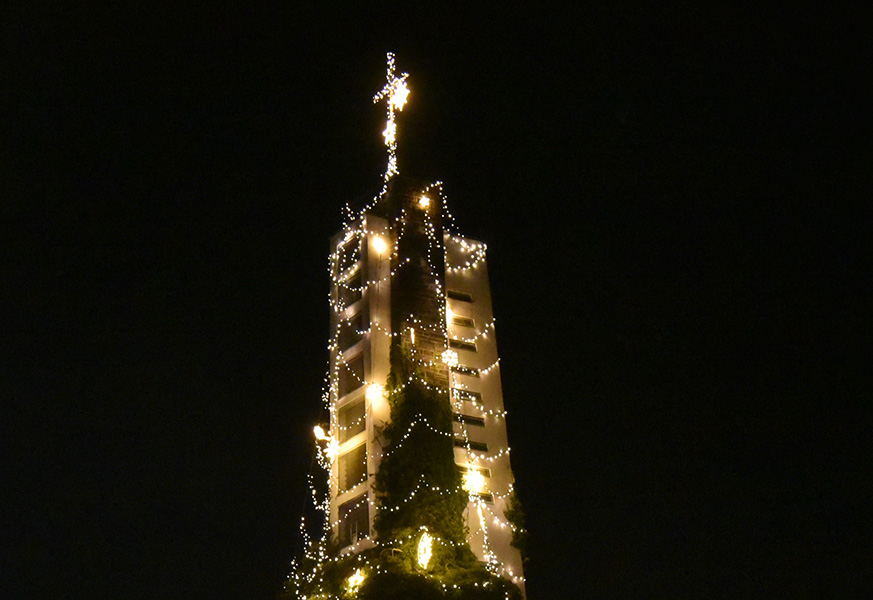 Gottesdienst zur Illumination des ChristBaumTurms
